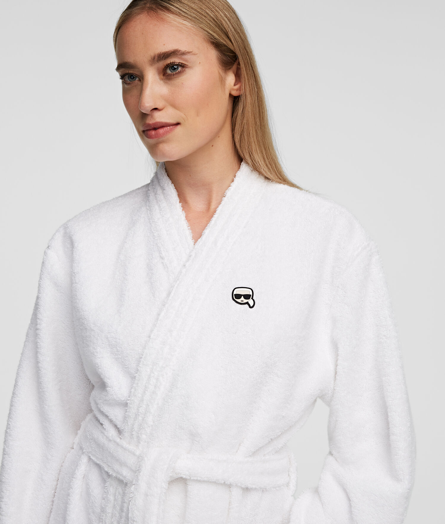 White Karl Lagerfeld Ikonik Bathrobe Women's Loungewear | USA17VCAO